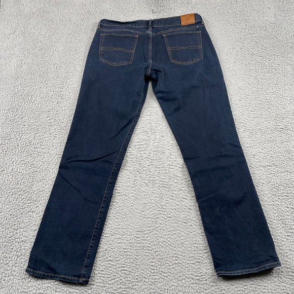 Lucky Brand Jeans Womens 14/32 Blue Sweet N Straight 7WP1275 Dark Wash Denim - Picture 2 of 10